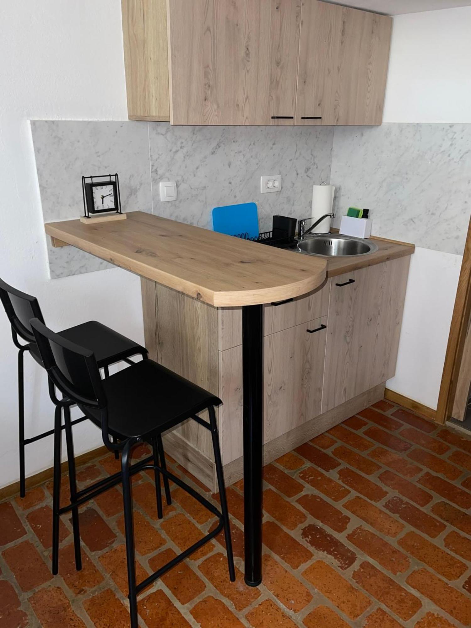 Zenroom Apartments Ljubljana Buitenkant foto